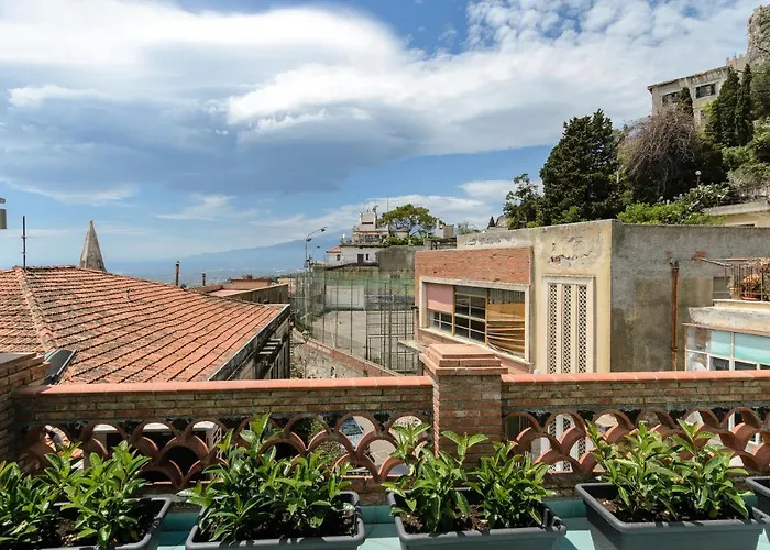 Sweet Taormina Apartment